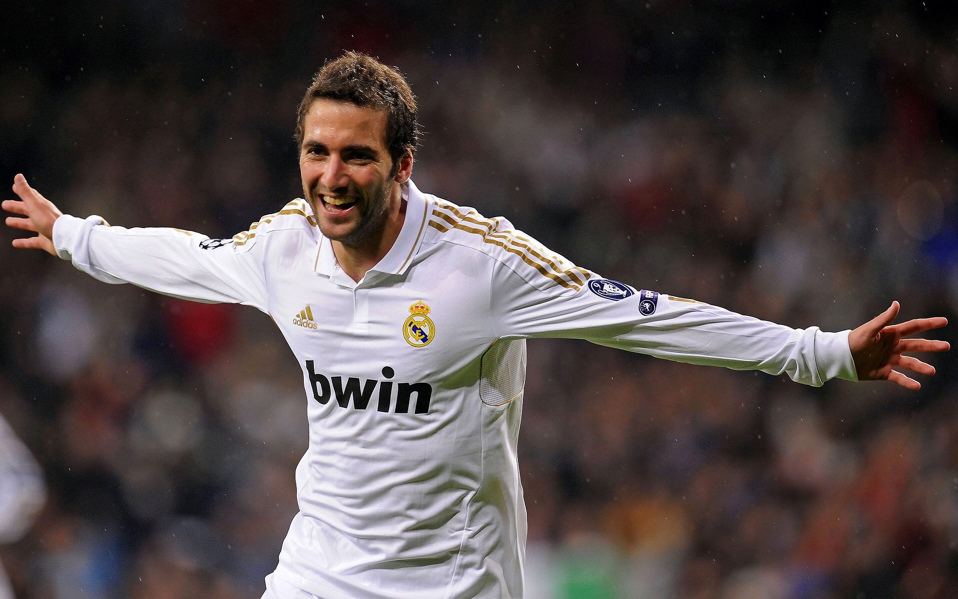 曼联后卫梅根奥迪头槌扳平比分，替球队救火，ufc梅根安德森图片